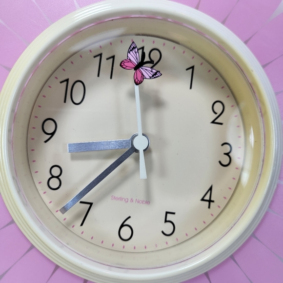 Sterling & Noble Daisy Wall CLOCK Pink Flower Butterfly Second Hand 8" Battery - Picture 6 of 9